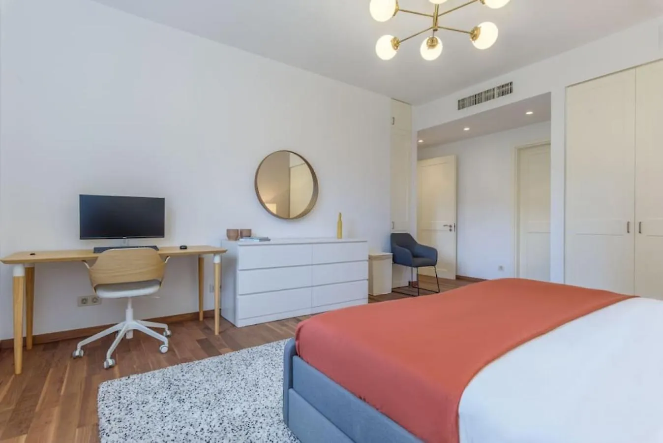 شقة Mundo - Exquisite 2-Br W Balcony At Saifi Village بيروت